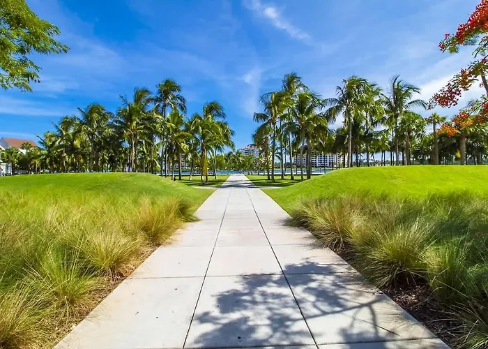 Best Beach Location - Wi-Fi, Tv & Amenities 103