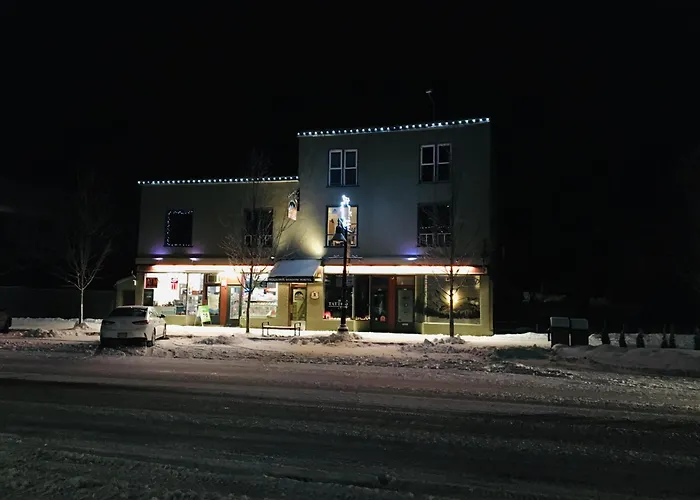Mountain Shadow Hostel