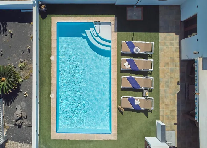 Villa Vino, Los Altos - Heated Pool, AC, Panorama Sea Views