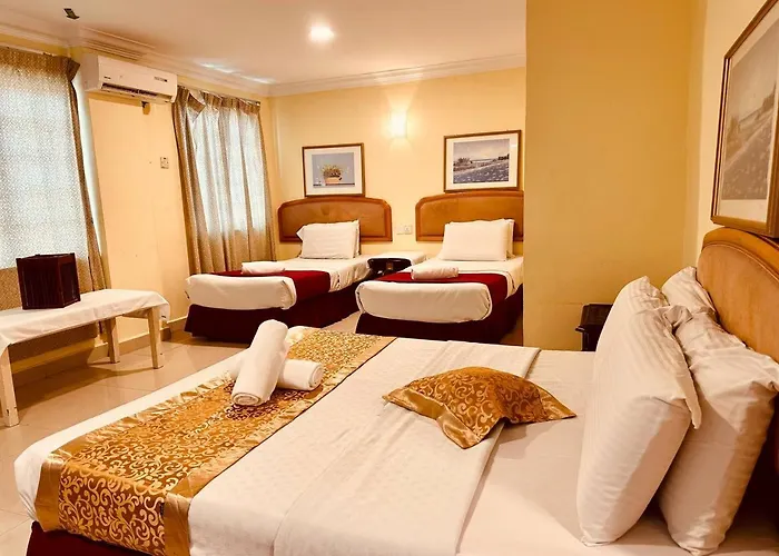 Carlton Hotel Seremban - Next To Terminal Bus Station