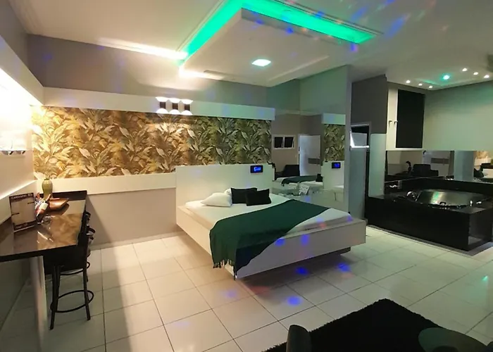Top Motel