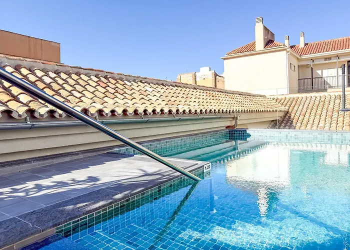 Coeo Hernan Ruiz Rooftop Pool Hostel