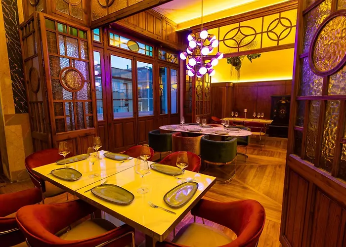 Hotel Las Tres Campanas