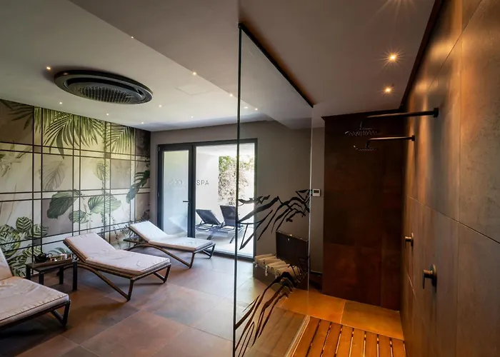 Mon Luxury Rooms Spa