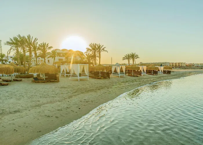 Protels Beach Club&SPA