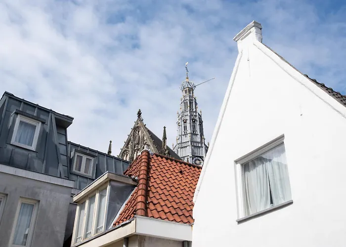 Six Boutique Hotel