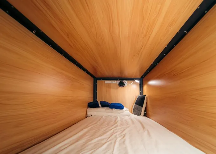 Capsuleaccom Hostel