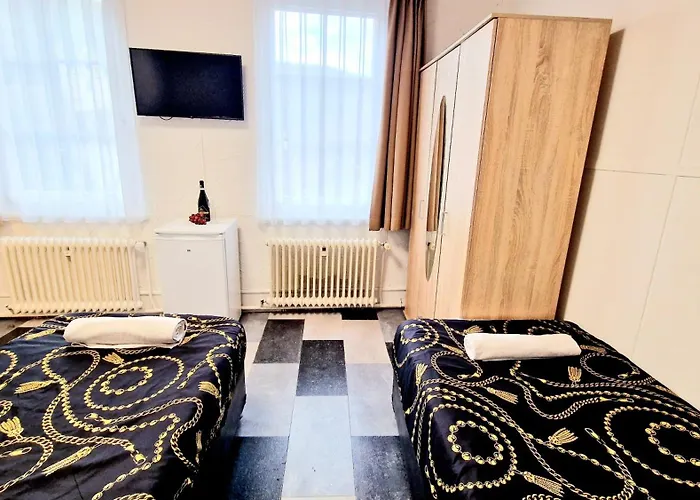 Zur Schönen Lau- Monteurzimmer