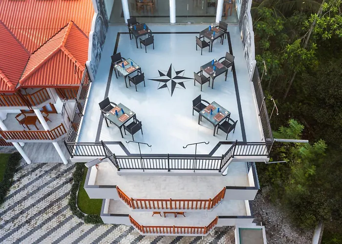 Hotel Southern Blue Sapphire