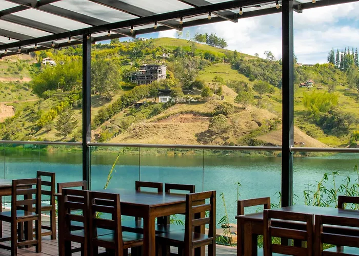Hotel Nova El Penol