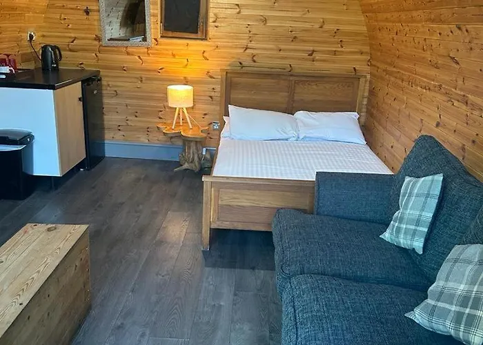 Original Glamping Pod With Hot Tub