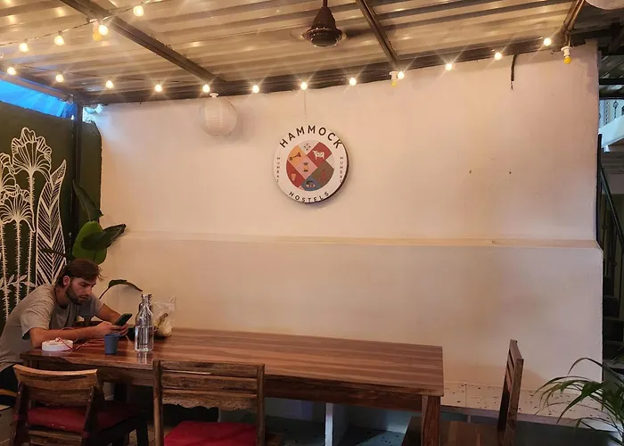 Hammock Hostels - Bandra