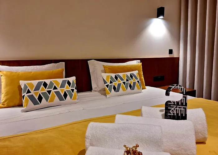 3M Hostel & Suites
