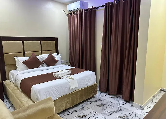 De-Lites Hotel