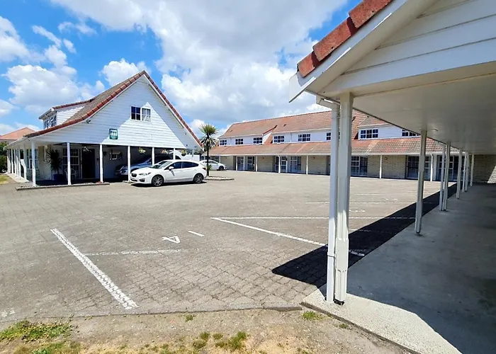 Midway Motel Rotorua- Thermal Mineral Pool