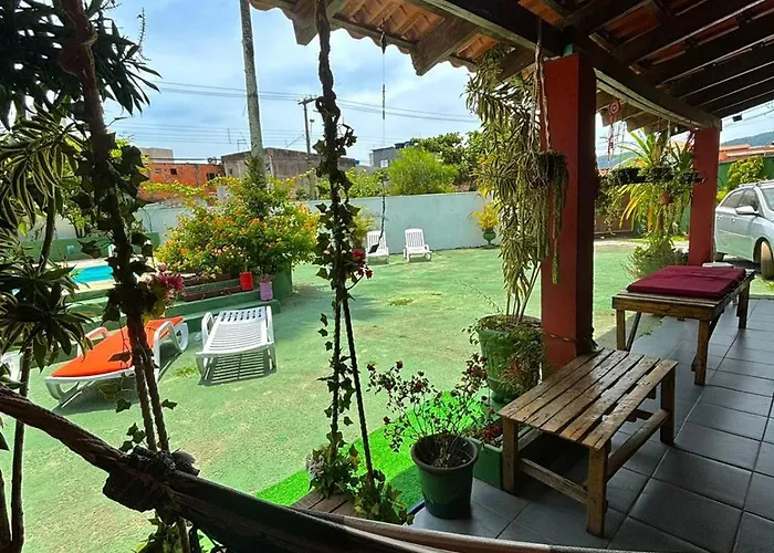 Hostel Casa Jambo Guaruja