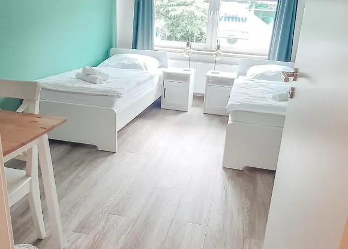 Zweibettzimmer "Gruen" In Zentraler Lage