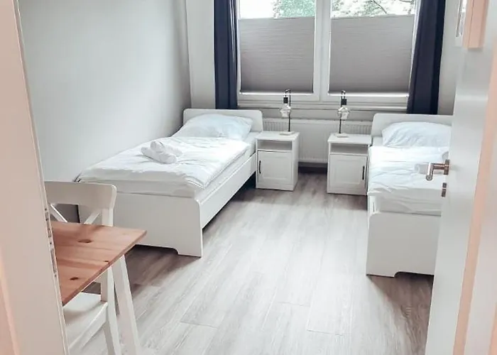 Zweibettzimmer Grau in zentraler Lage