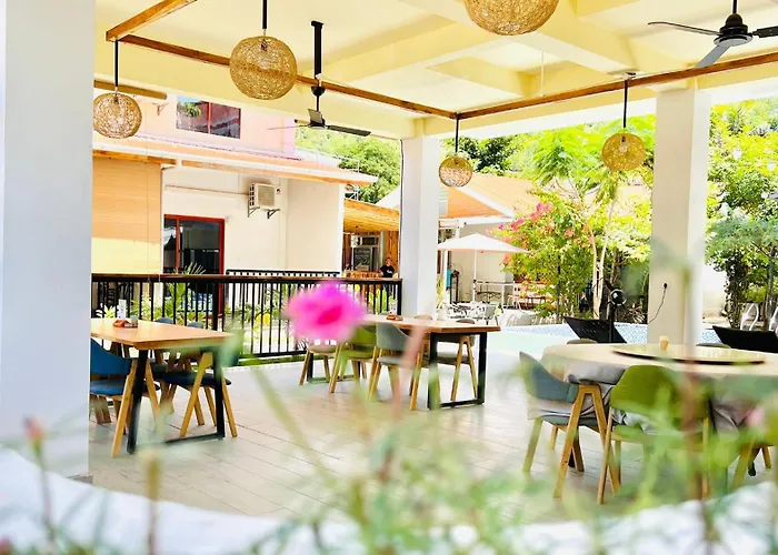 M Y Hotel