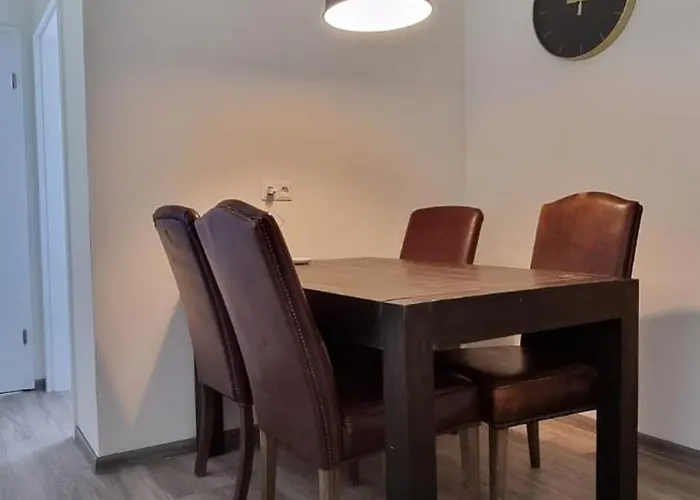 Zweibettzimmer "Grau" In Zentraler Lage