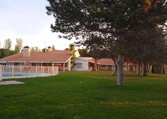 Albergue Zaragoza Camping