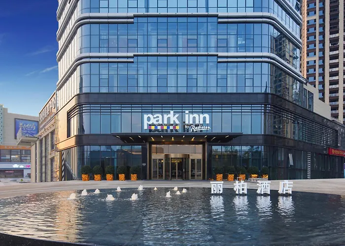 Park Inn By Radisson Nanchong Yilong Star City Plaza