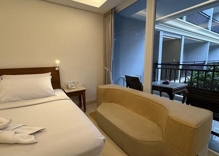 Green Garden Hotel