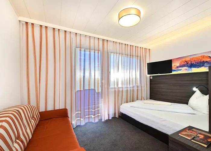 Hotel Tyrol