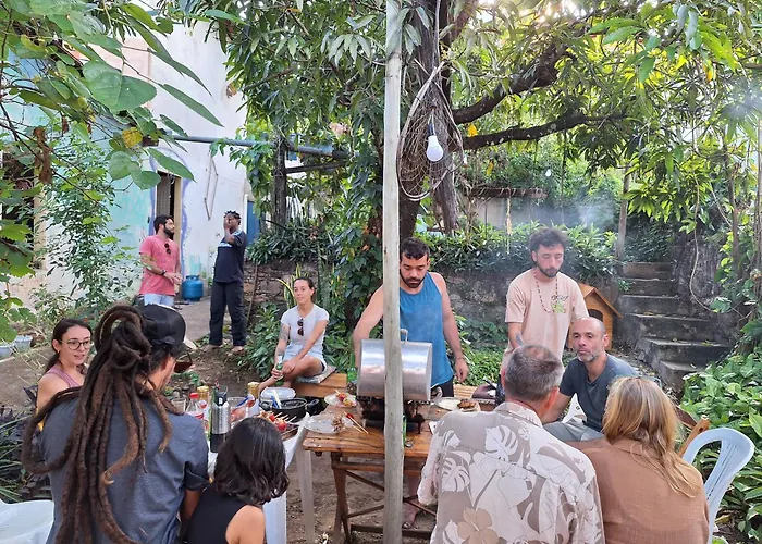 MANGAMEL Hostel Pousada