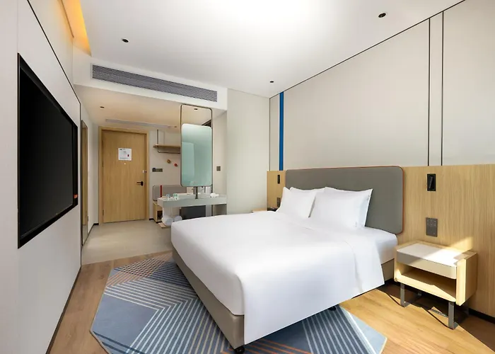 Holiday Inn Express Zhanjiang Coast By Ihg