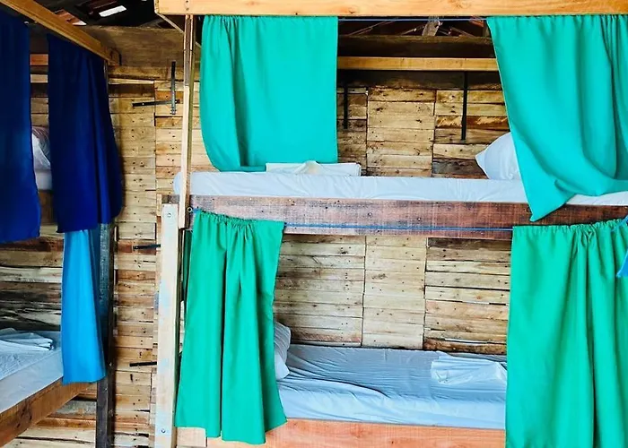 4 Beach Hostel acomodação 1 pessoas