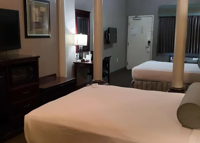 Best Western Plus Main Street Inn