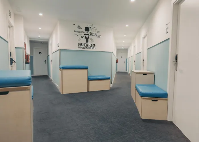 Mola Hostel