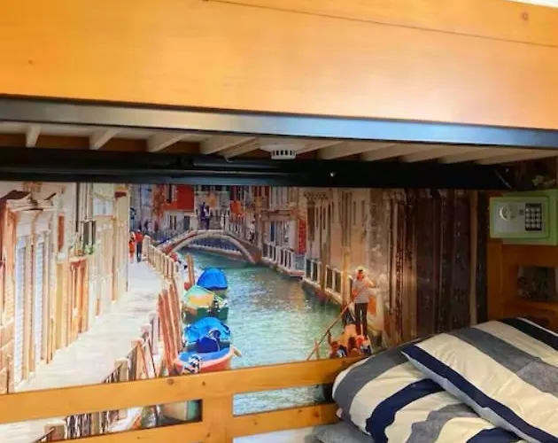 Minato Hostel