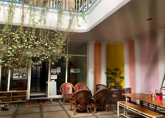 Mador Malang Dorm Hostel