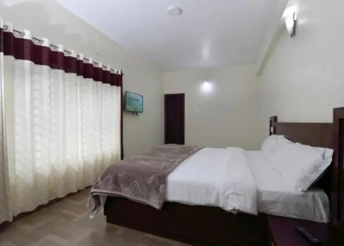 Pinehill Suites