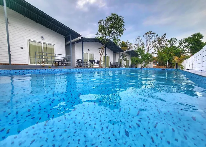 Rashiva Resort