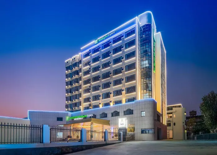 Holiday Inn Express Longyan Liancheng By Ihg