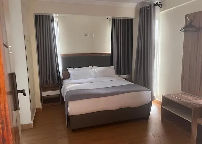 Canopy View Hotel