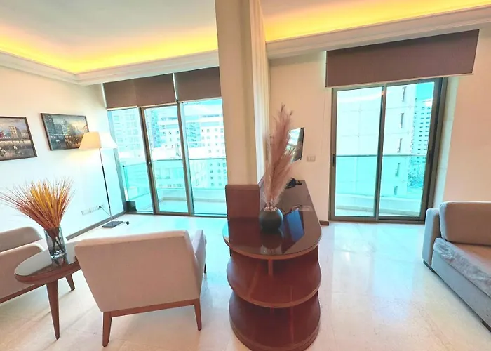 King Suites Hotel