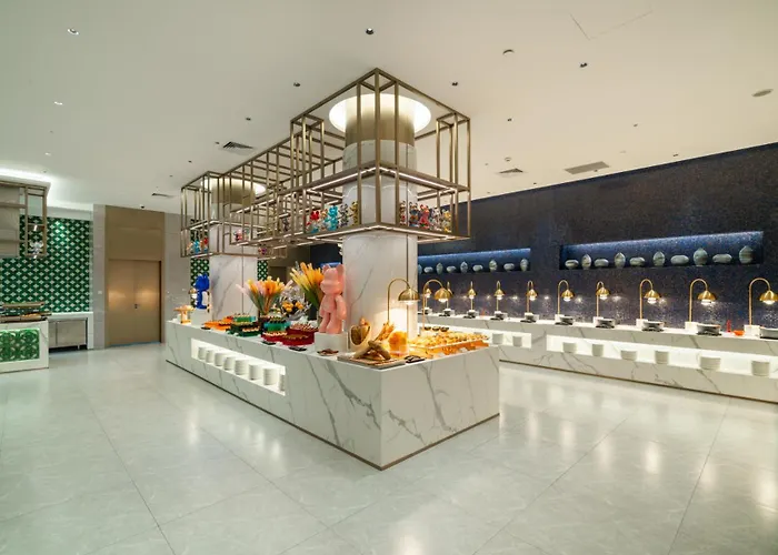 Guangzhou Dong Fang Hotel