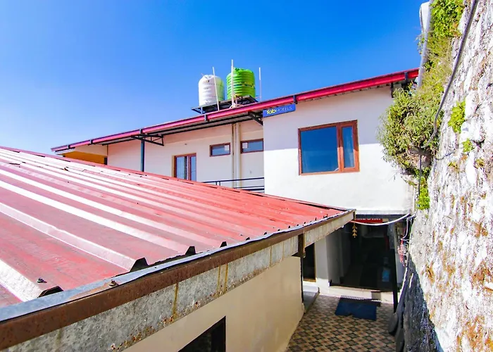 Fabexpress Kalsia Homestay - Nr Radha Krishna Mandir
