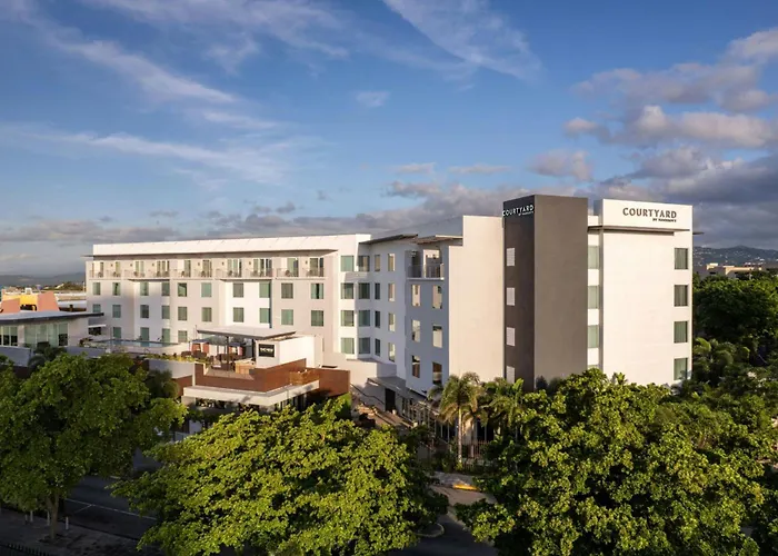 Courtyard By Marriott Kingston, Jamaica