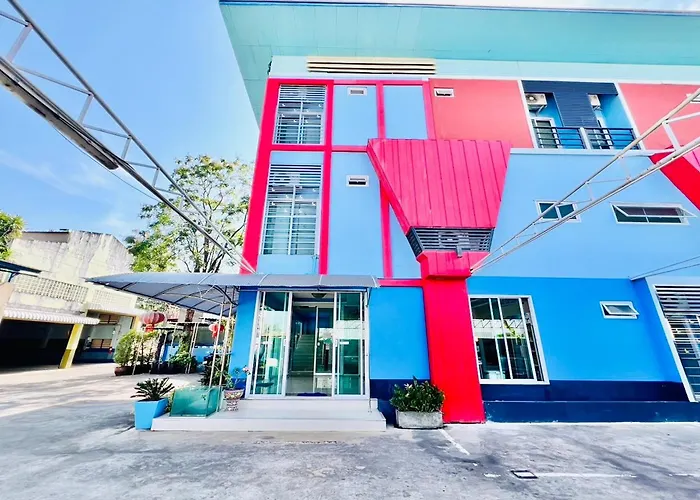 Veerakit Grand Hotel