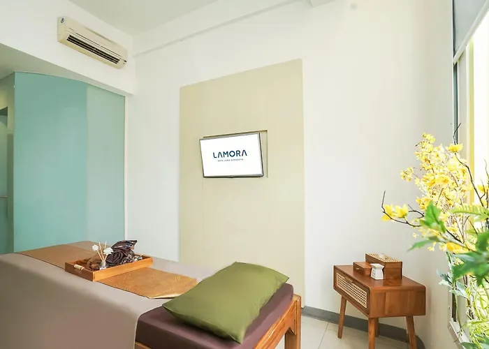Lamora Kota Lama Surabaya