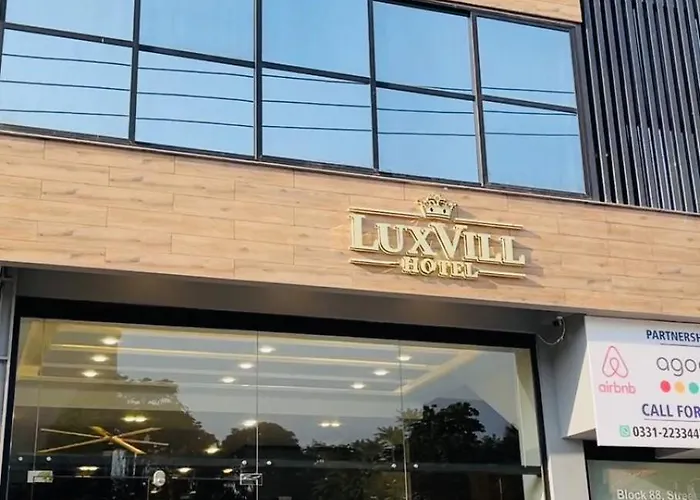 Luxvill Hotel