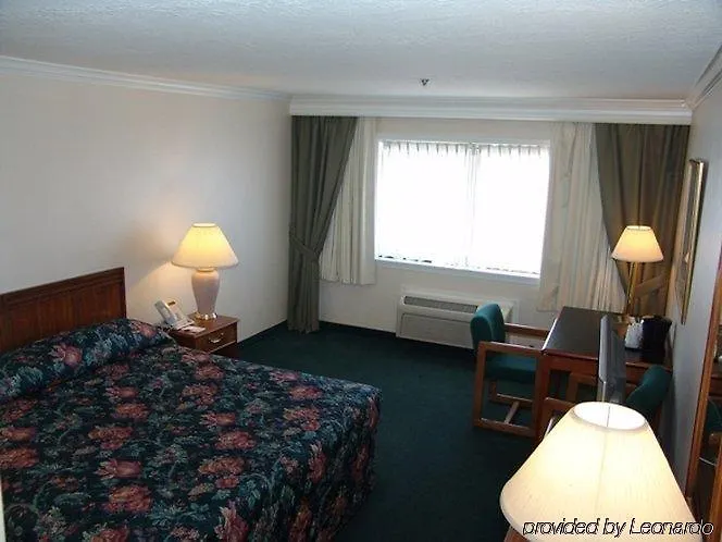 Pavilion Inn