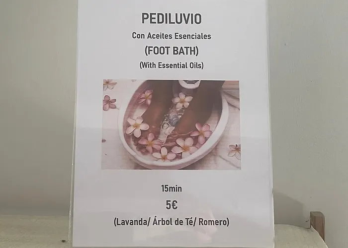 Las Hadas Albergue -Solo Para Peregrinos - Vegano -Bar