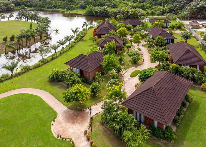Lakowe Lakes Hotel, Golf And Country Estate By Newmark
