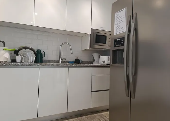Cachinnans Hostel & Apartments